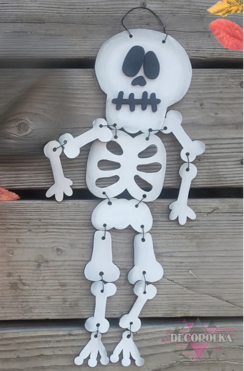 Imprezka Halloween. 25 zabaw plus karty pracy